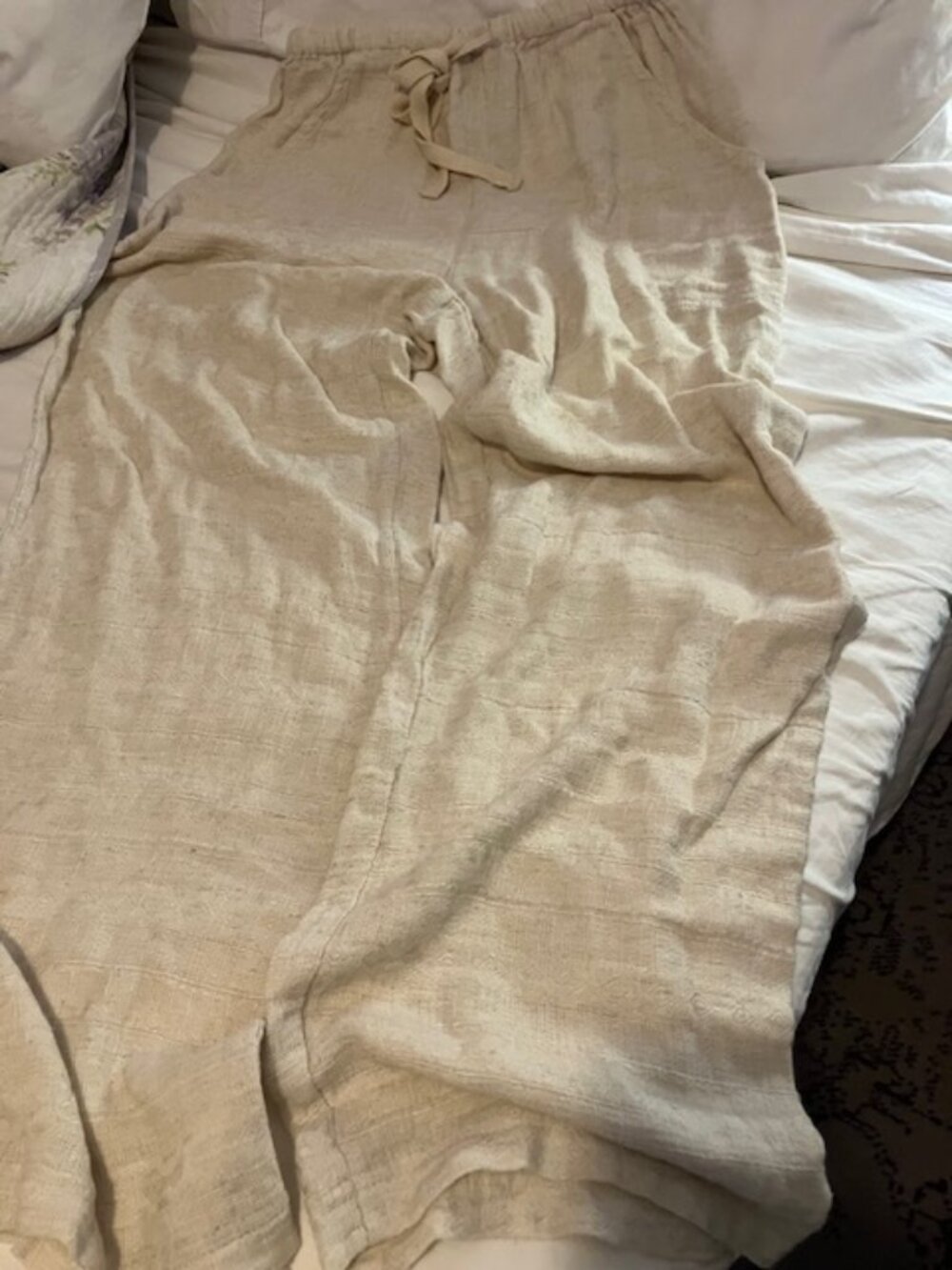 Women's Chico's linen flowing drawstring pants size 0